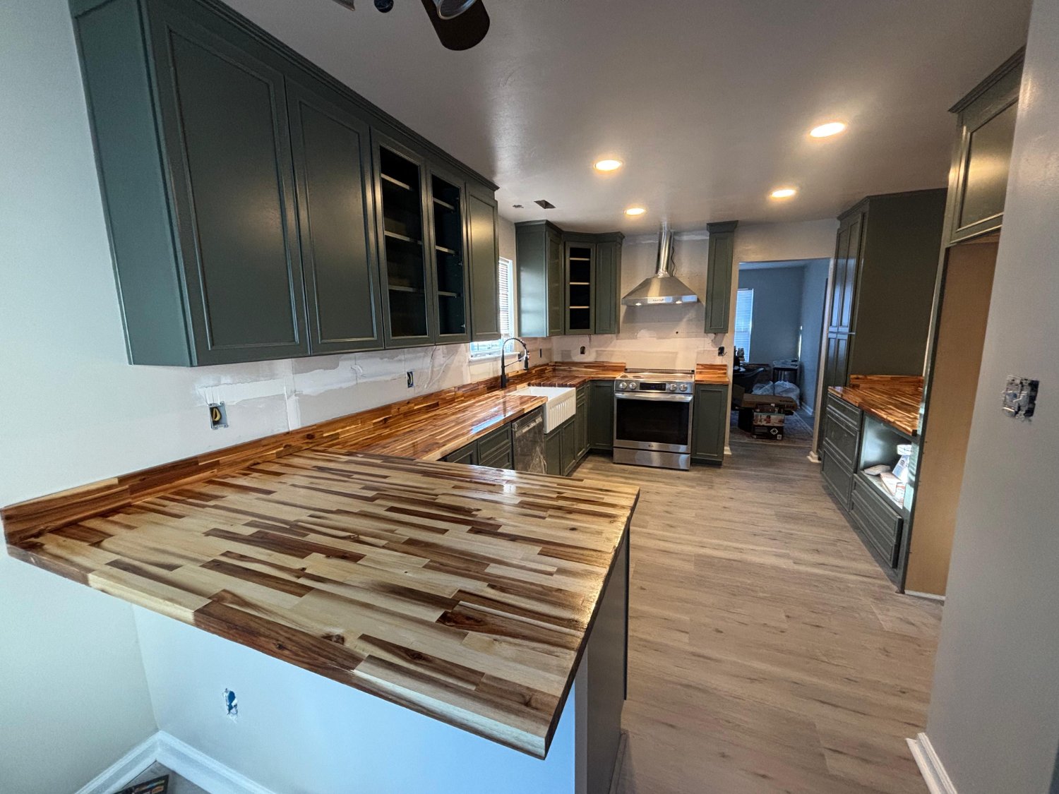 Finished kitchen with live-edge island